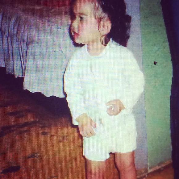 Meet your Posher, Sofia - Picture 1 of 1